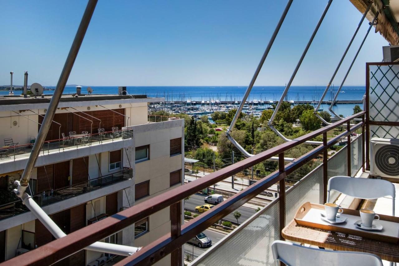 أثينا Walking In Alimos Apartment. المظهر الخارجي الصورة