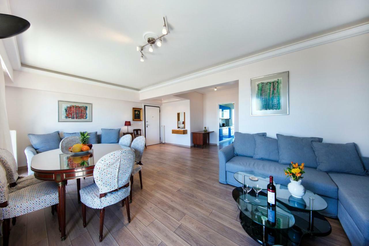 أثينا Walking In Alimos Apartment. المظهر الخارجي الصورة